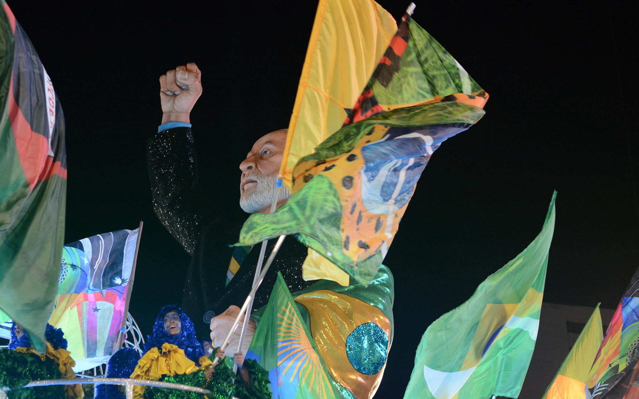 O rebaixamento apoteótico de Lula