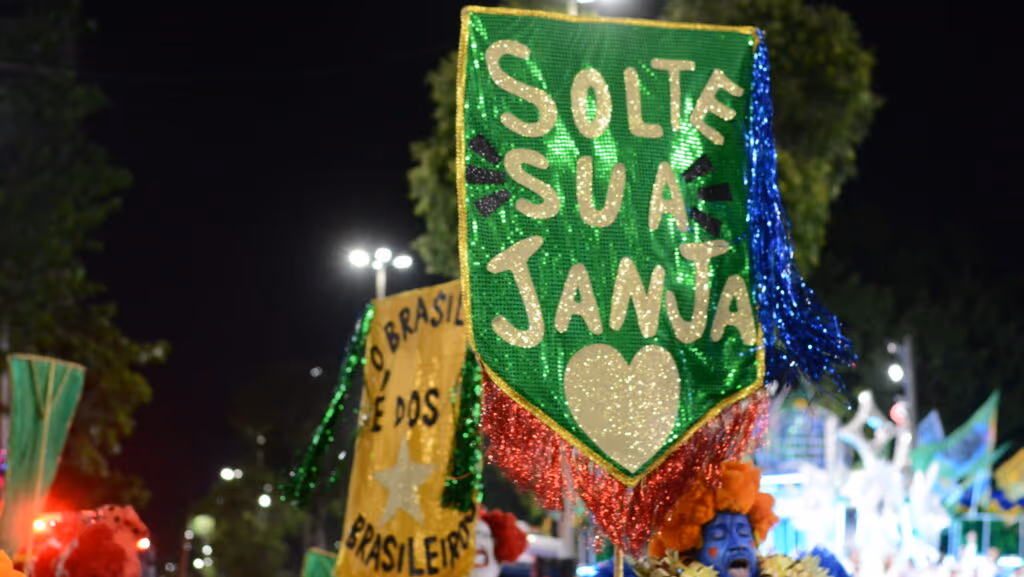 PL aponta “série de ilícitos eleitorais” em desfile sobre Lula