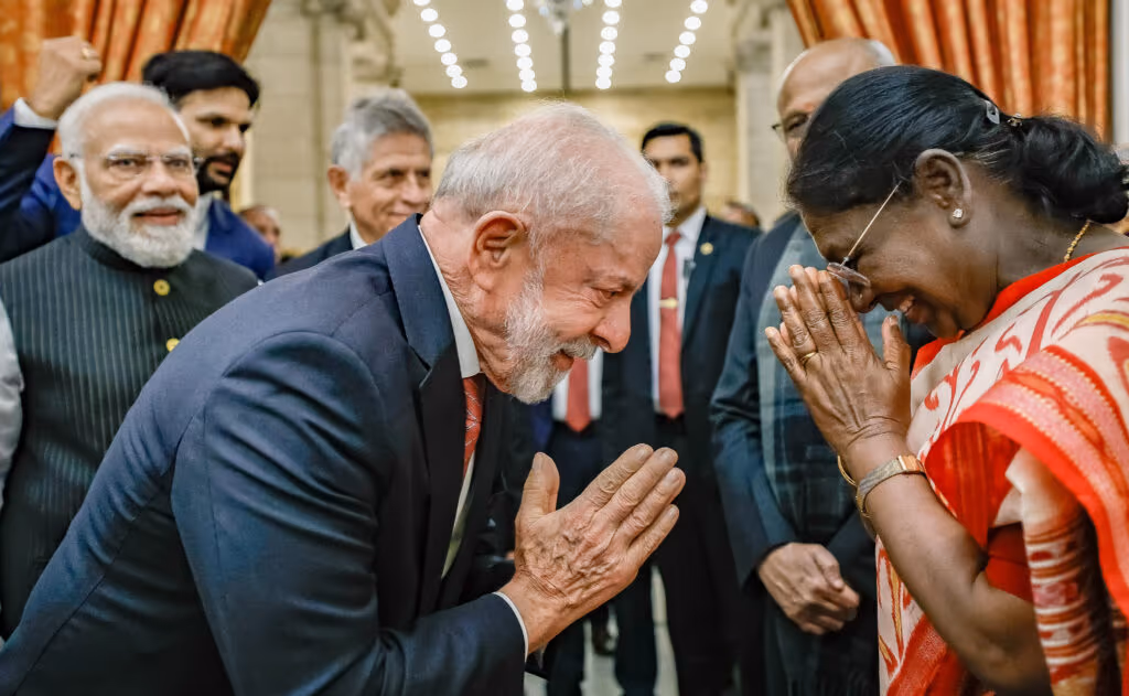 Nem Flávio Bolsonaro salva Lula?