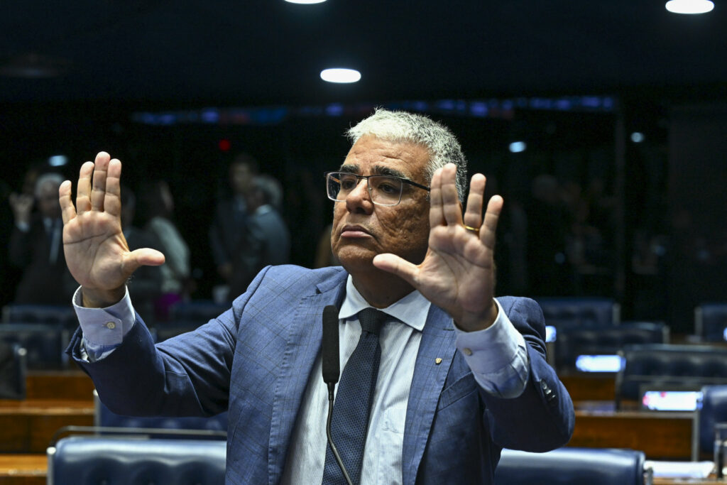 Alcolumbre fez “picadinho” do regimento para não criar CPMI do Master, diz Girão