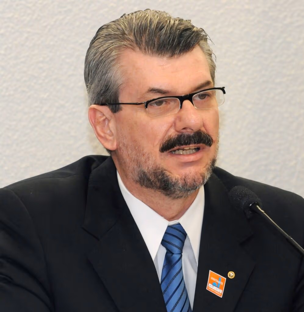 CNJ recebe nova denúncia contra ministro do STJ