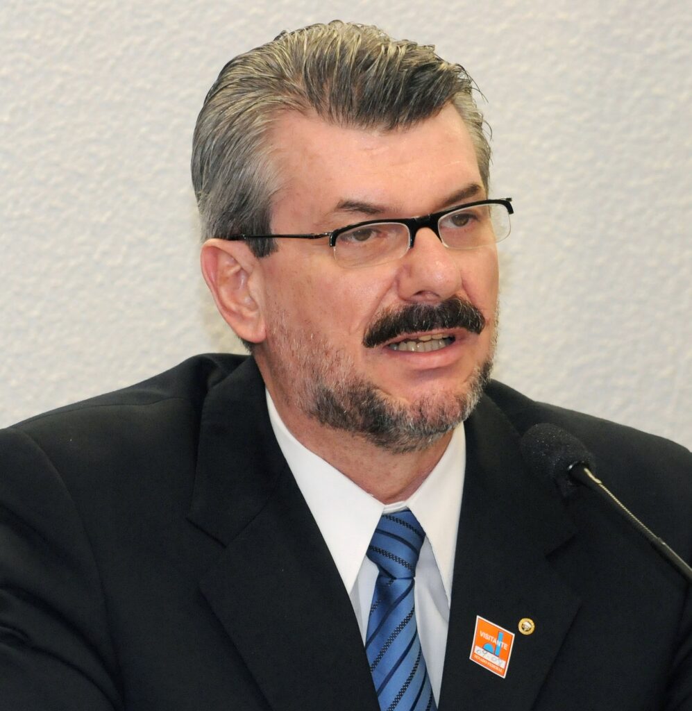 CNJ recebe nova denúncia contra ministro do STJ
