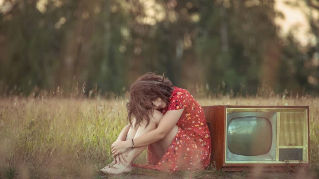 A psicologia diz que adultos sem amigos próximos não são necessariamente introvertidos ou antissociais, mas porque aprenderam certas coisas na infância