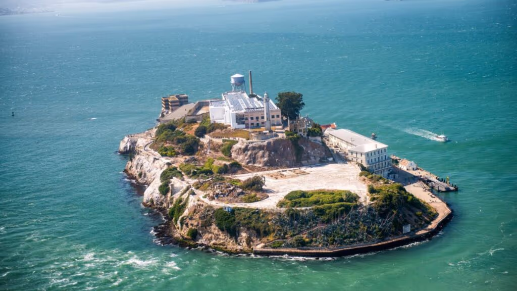 Como três homens enganaram a prisão mais segura do mundo na famosa fuga de Alcatraz