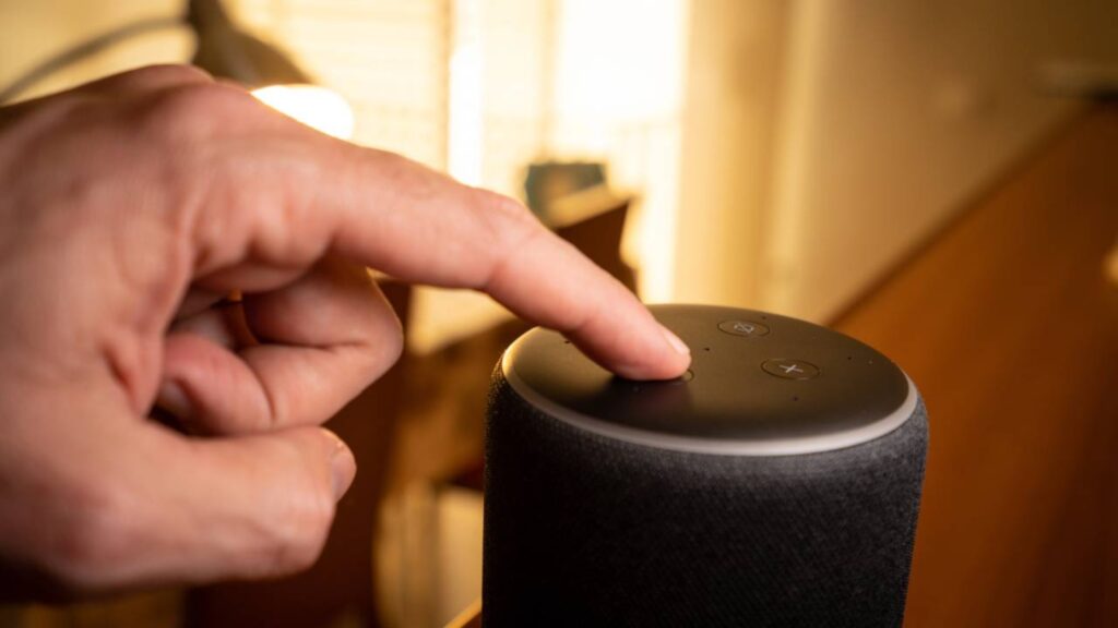 Para que serve uma Alexa, como configurar e tudo o que ela pode fazer no dia a dia