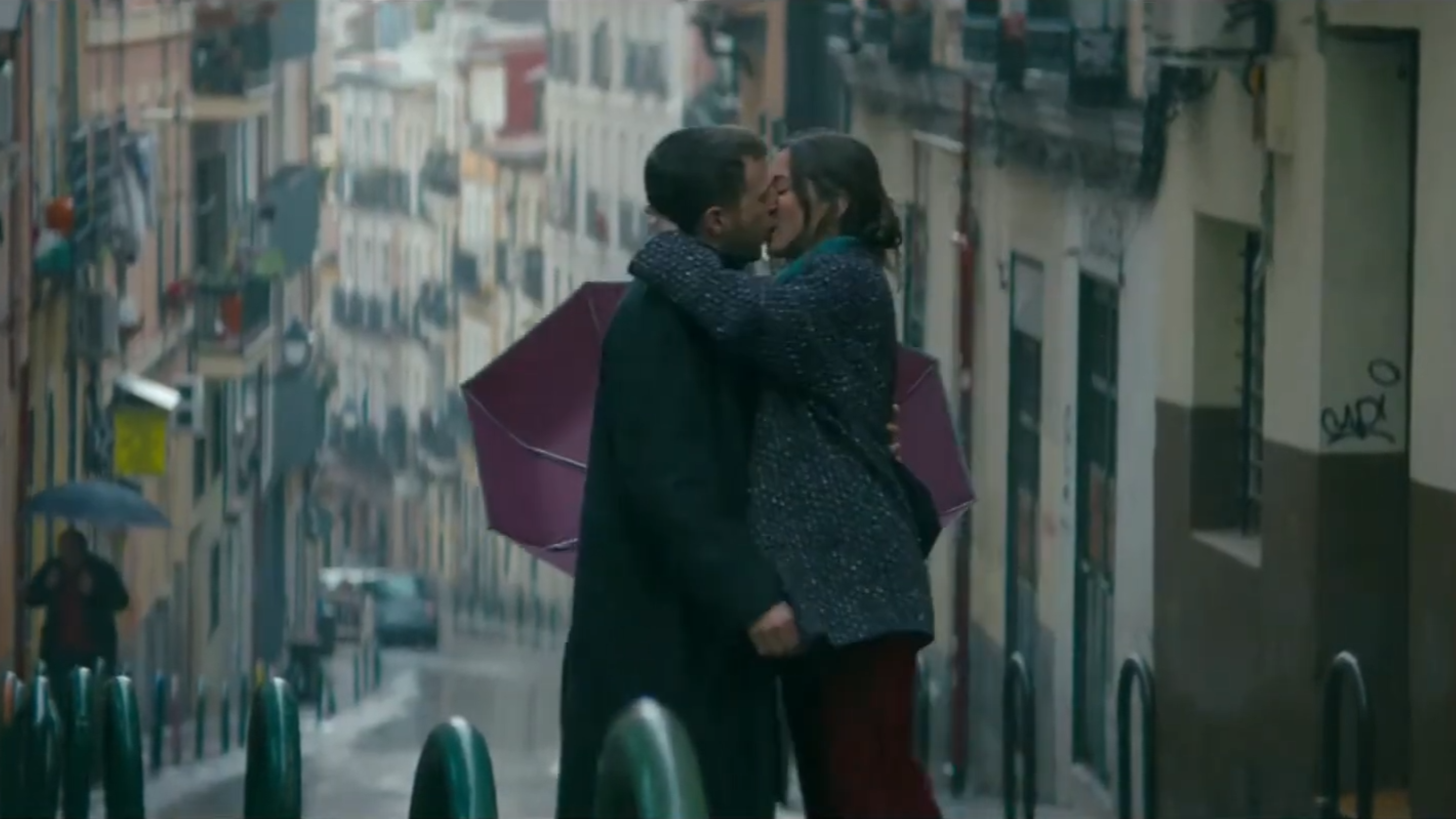 Amor ao Primeiro Beijo na Netflix: a comédia romântica espanhola que mistura humor e destino