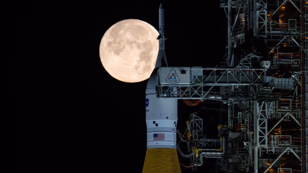 Artemis II passa por testes decisivos e deixa missão tripulada à Lua mais perto de sair do chão