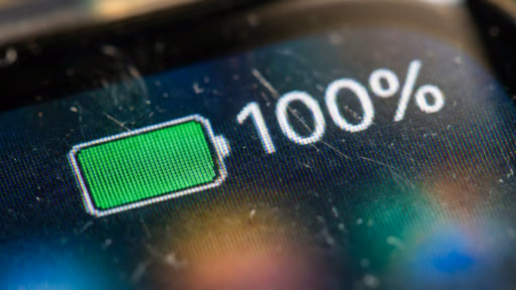 Carregador rápido estraga o celular? O que é verdade e o que é paranoia
