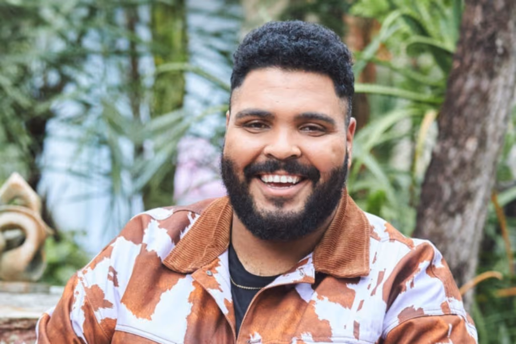 Paulo Vieira aceita convite de Lula para desfilar na Sapucaí