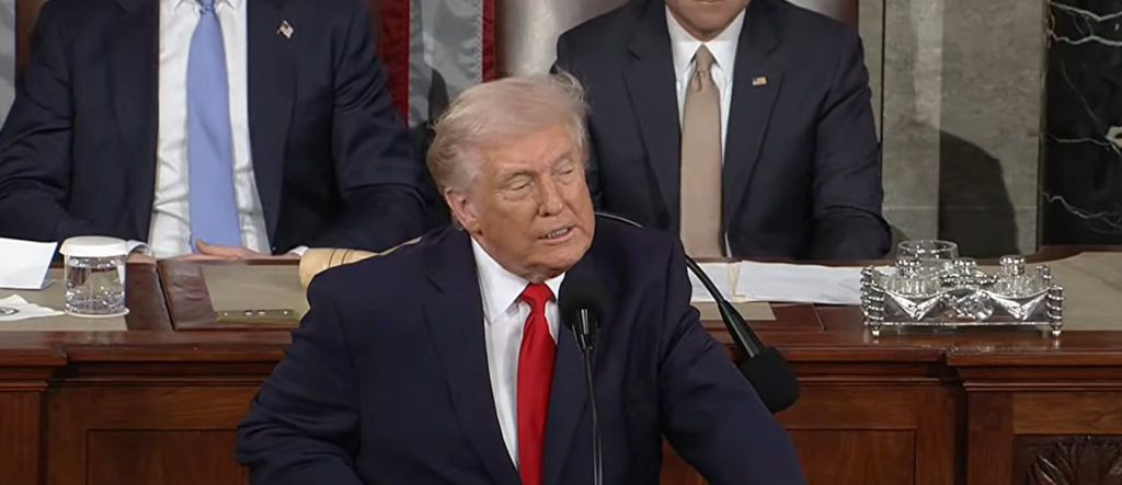 Crusoé: Trump cobra “palavras mágicas” do Irã sobre programa nuclear