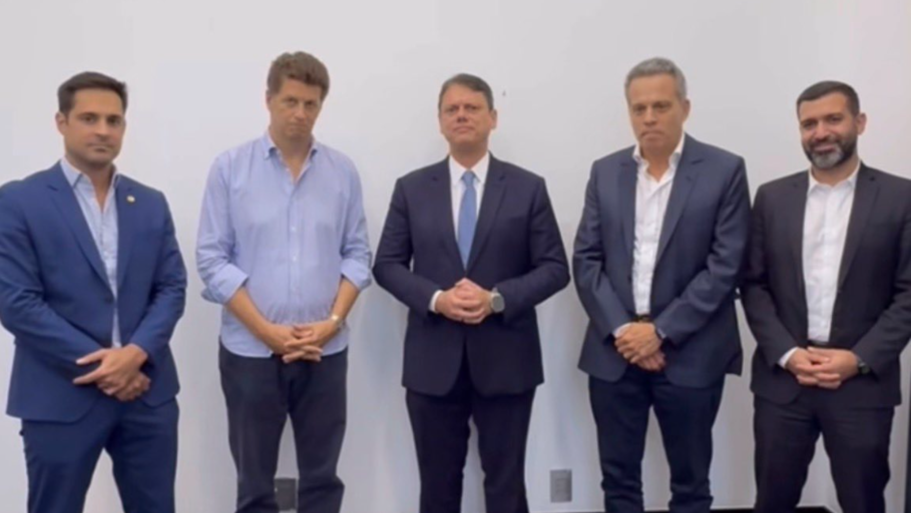 Crusoé: Novo oficializa apoio à reeleição de Tarcísio e confirma Salles ao Senado