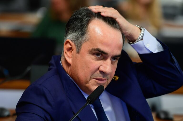 Ciro Nogueira é alvo da PF em nova fase da investigação que mira o Banco Master