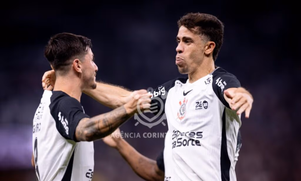 Corinthians faz bom jogo contra o RB Bragantino e vence a primeira no Brasileirão