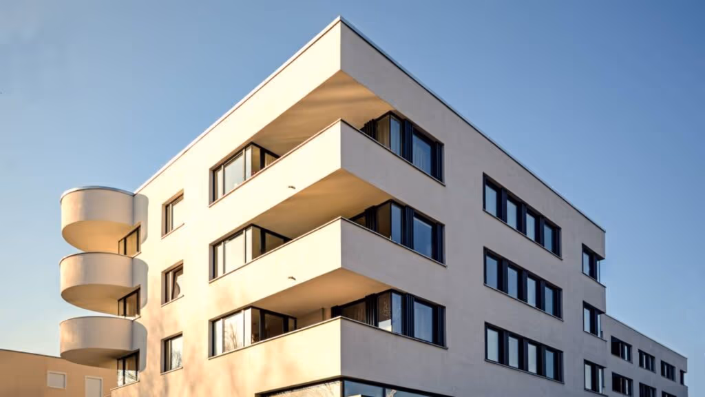 Empresário constrói condomínio fechado para abrigar filhos e netos e projeto viraliza nas redes