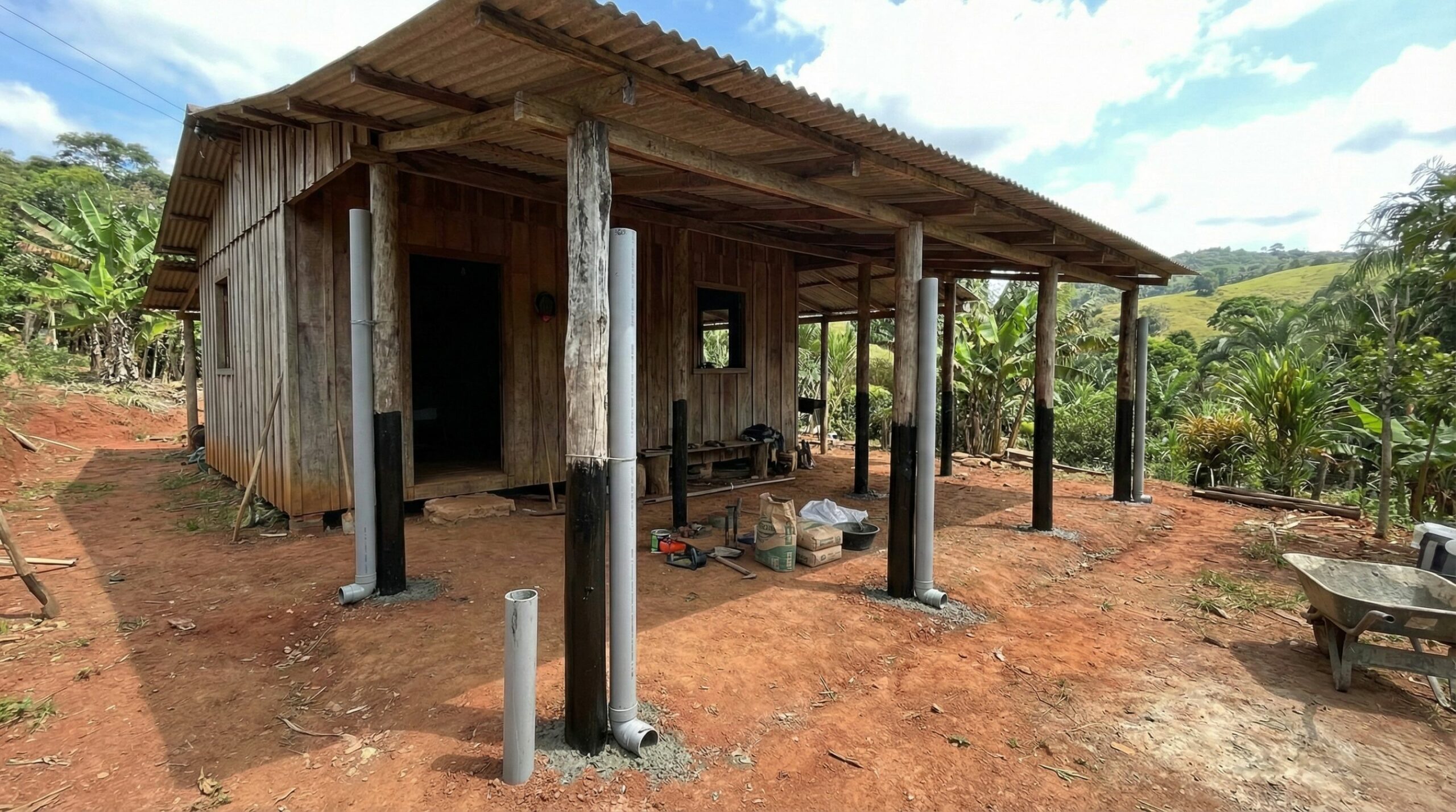 Preencher PVC com concreto: o truque que deixa o telhado mais firme e reduz os gastos na obra