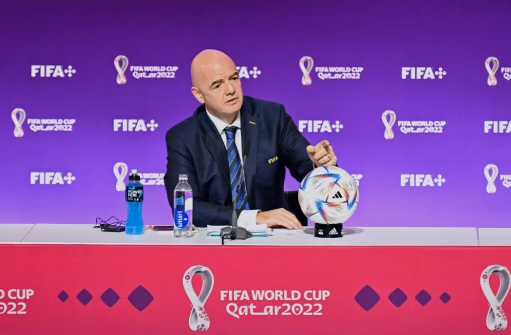 Crusoé: A Rússia voltará aos torneios da Fifa?