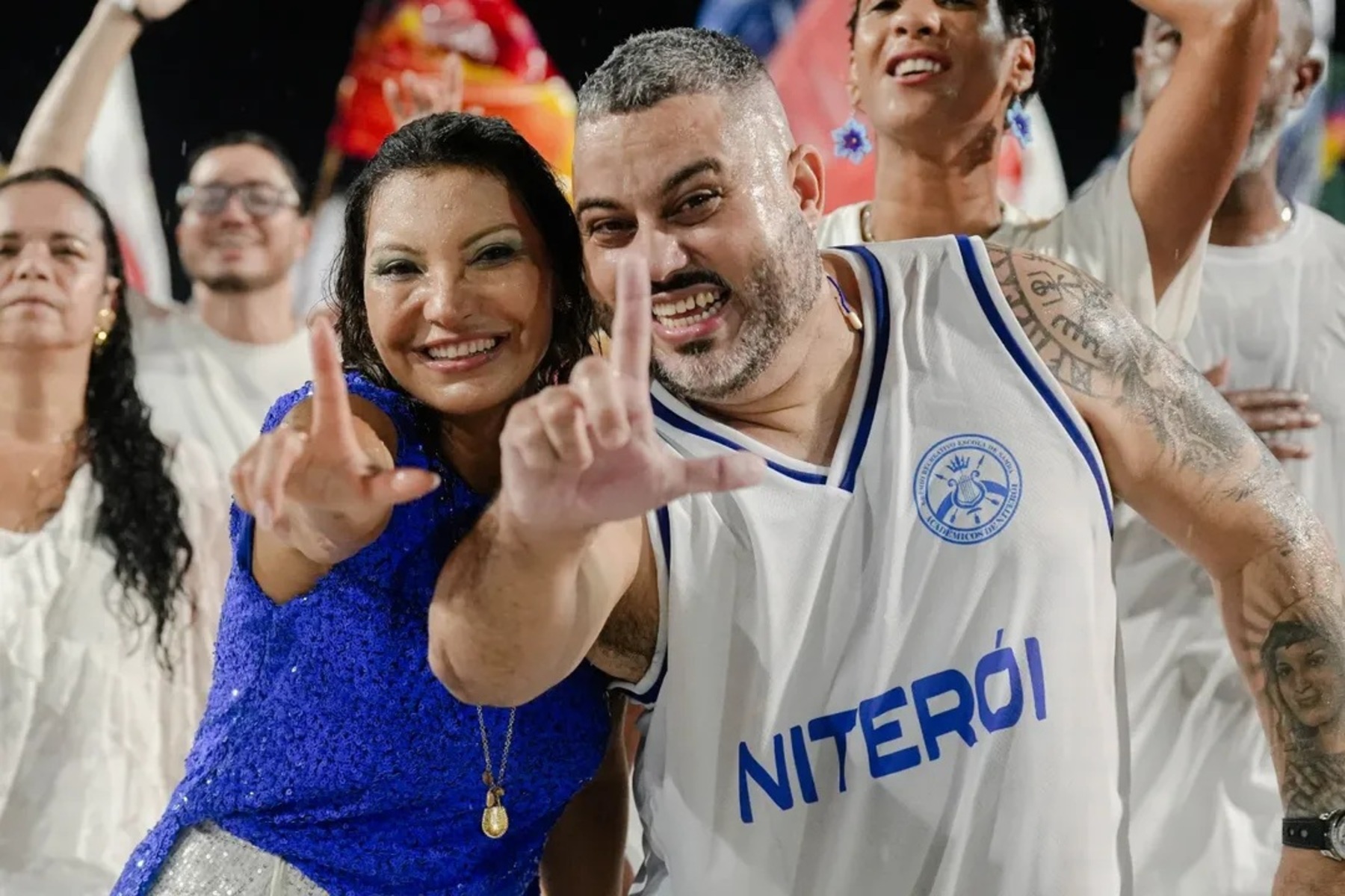 Crusoé: Quanto vai custar o samba de Janja?