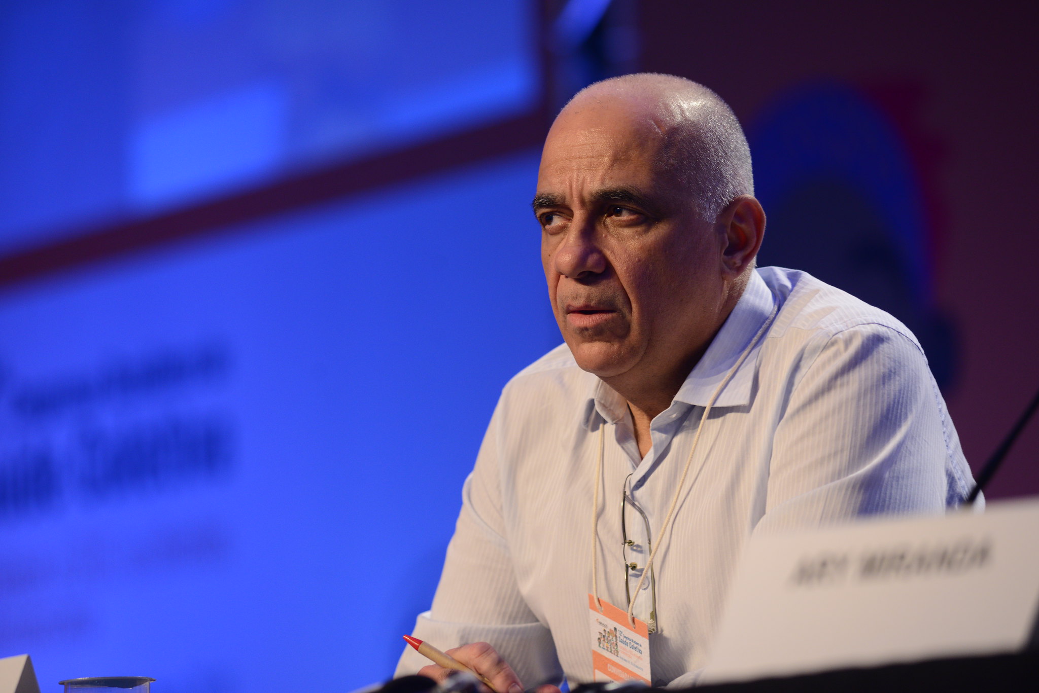 Clarita Maia na Crusoé: Jessé e a traição dos intelectuais