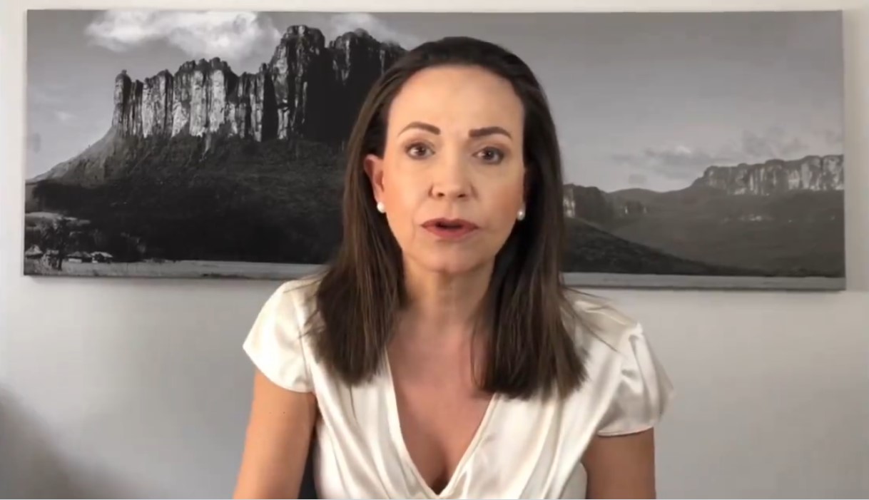 Crusoé: María Corina acredita em eleições dentro de um ano