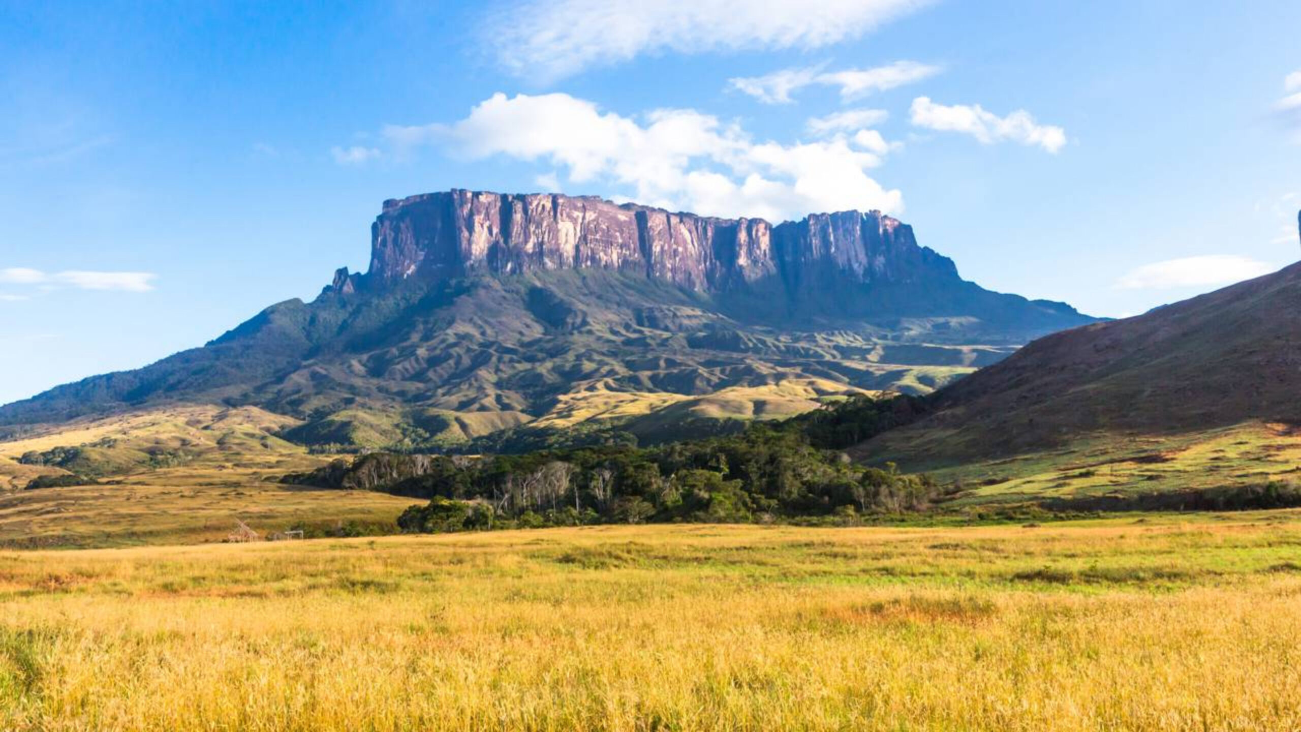 Monte Roraima é um dos lugares mais incríveis do mundo e o motivo vai além da paisagem