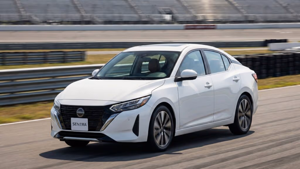 Quanto custa manter um Nissan Sentra 2026 em gasto anual com IPVA, seguro e revisões