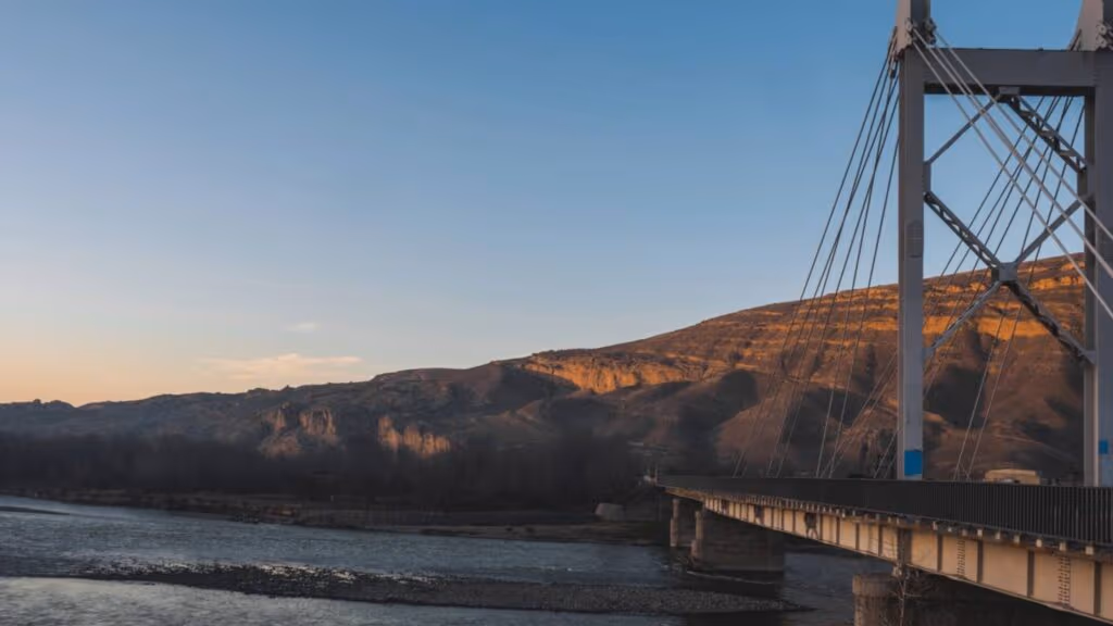 Nova ponte vai reduzir muito o tempo de viagem entre essas duas grandes cidades