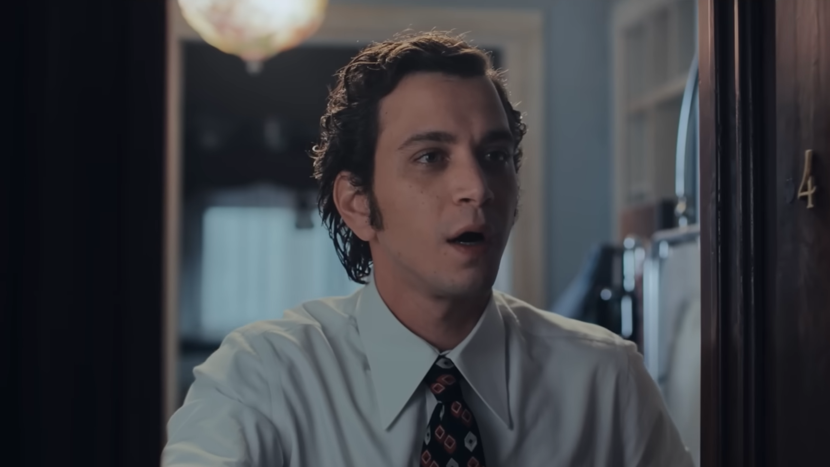 O Museu da Inocência na Netflix mexe com desejo e culpa e faz você repensar onde termina o amor