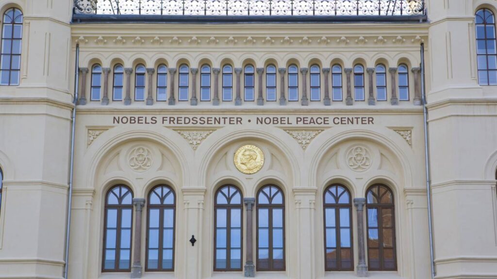 “Prefiro perguntas que não podem ser respondidas do que respostas que não podem ser questionadas.” Você sabe qual vencedor do Prêmio Nobel disse essa frase?