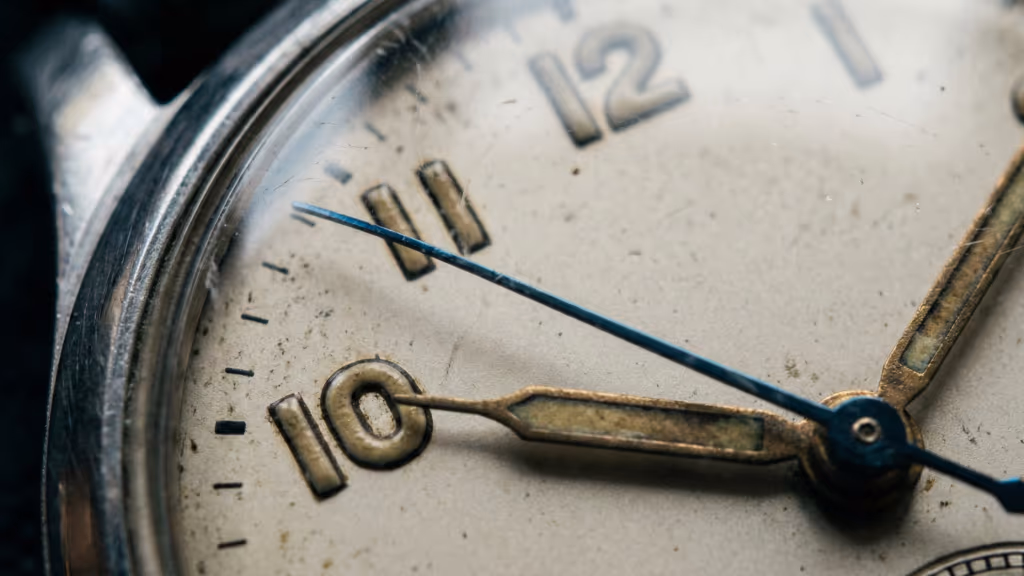 Existe um lugar onde o tempo quase para e a explicação é real e muito mais estranha do que parece