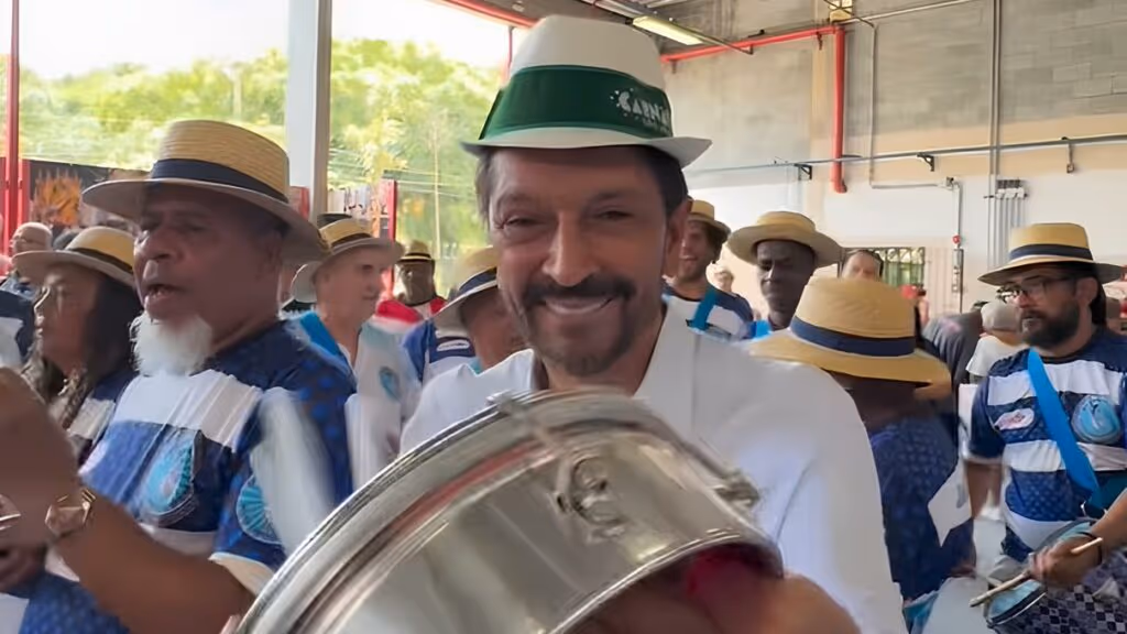 Nunes celebra pré-Carnaval em SP apesar do caos em encontro de megablocos