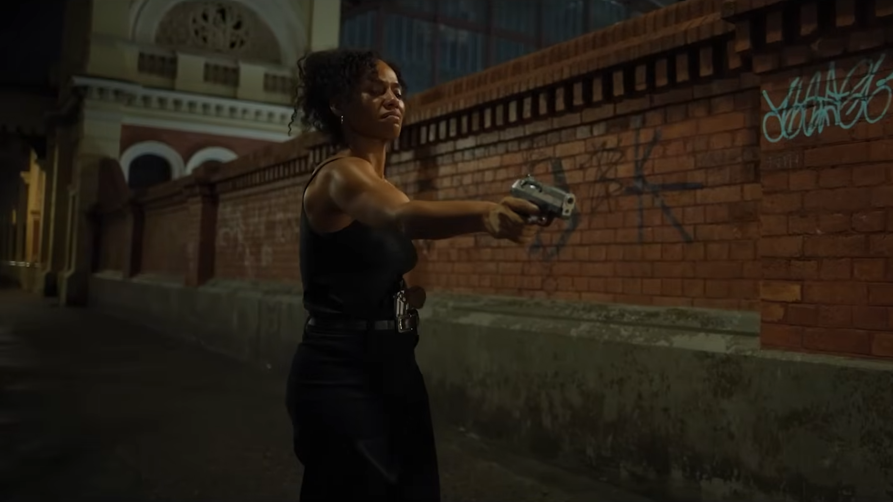 O novo filme brasileiro da Netflix virou sensação e joga São Paulo no caos em uma história que não dá trégua