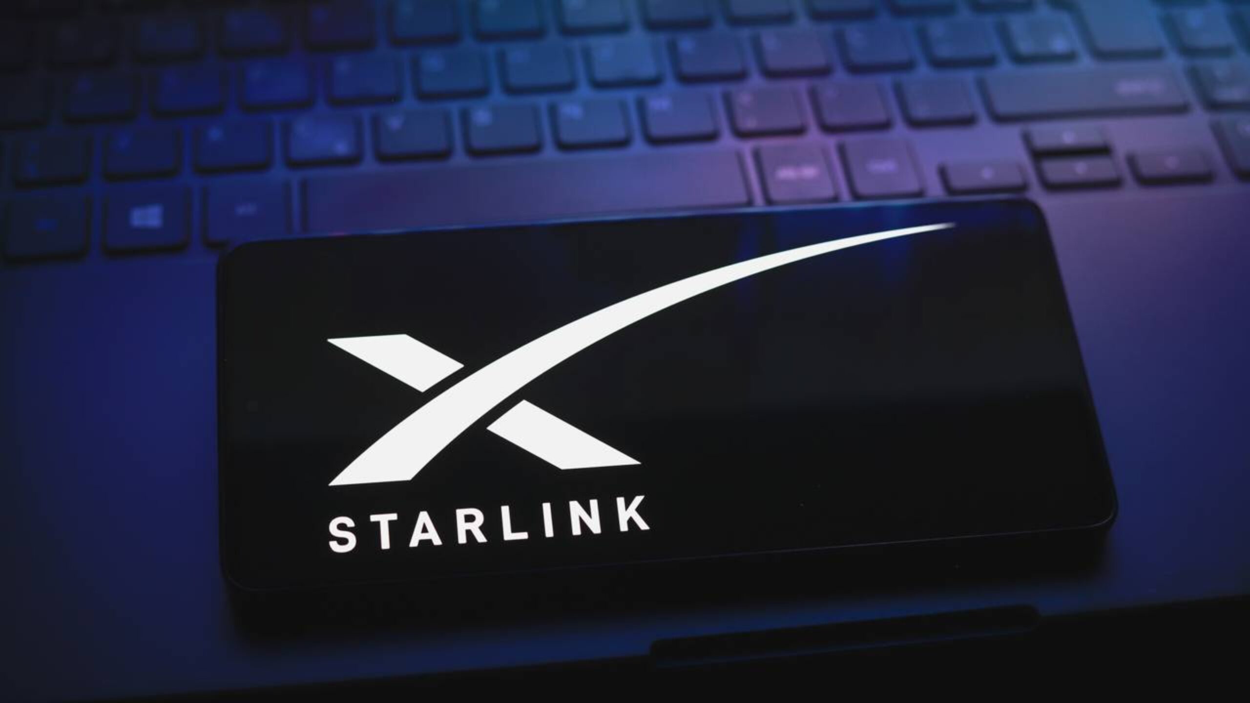 Starlink vale a pena? Como contratar, quanto custa e como funciona a internet via satélite