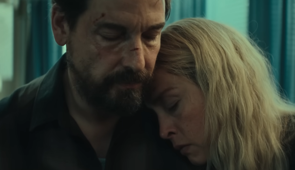 Unfamiliar: a série que transforma um casamento em campo de batalha e virou aposta na Netflix