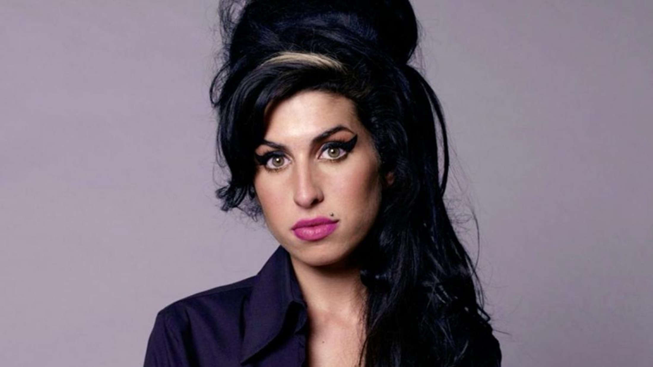Cinebiografia de Amy Winehouse estreia na Netflix