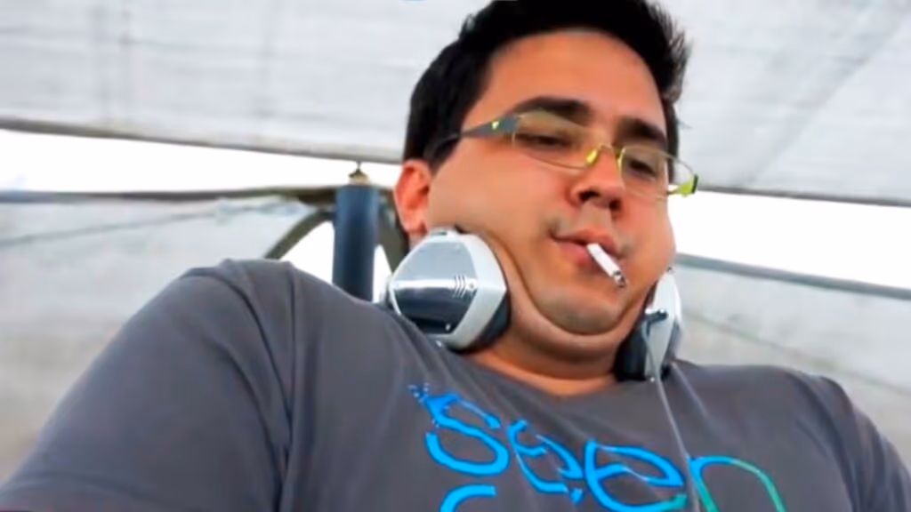 André Marques nega boatos sobre sua sexualidade
