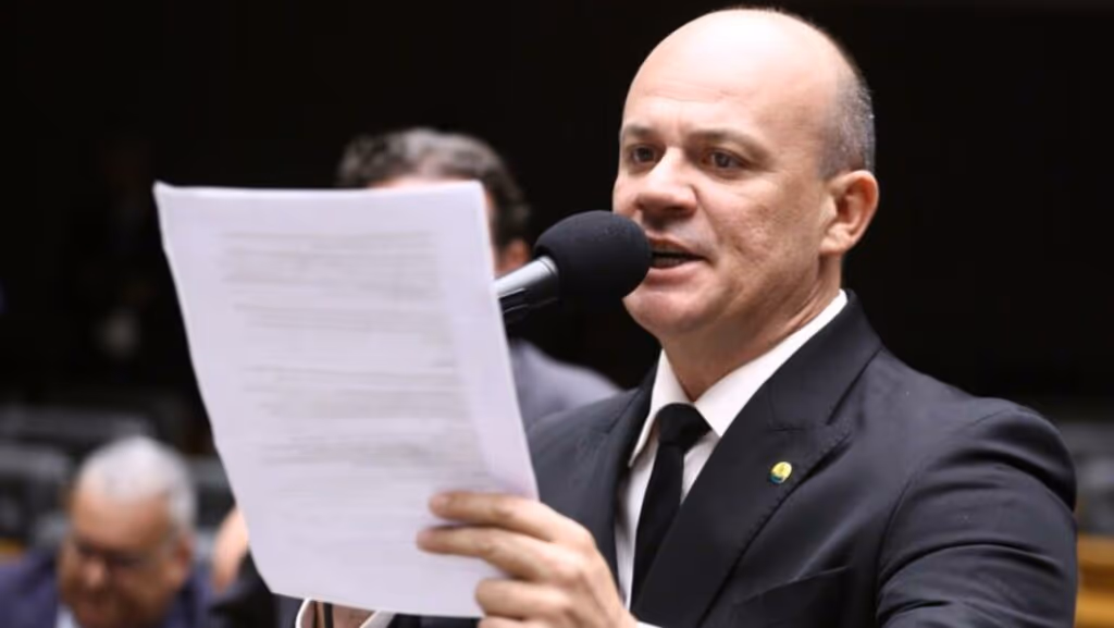 Fim da escala 6×1: Oposição analisará “detalhadamente” PEC para se posicionar
