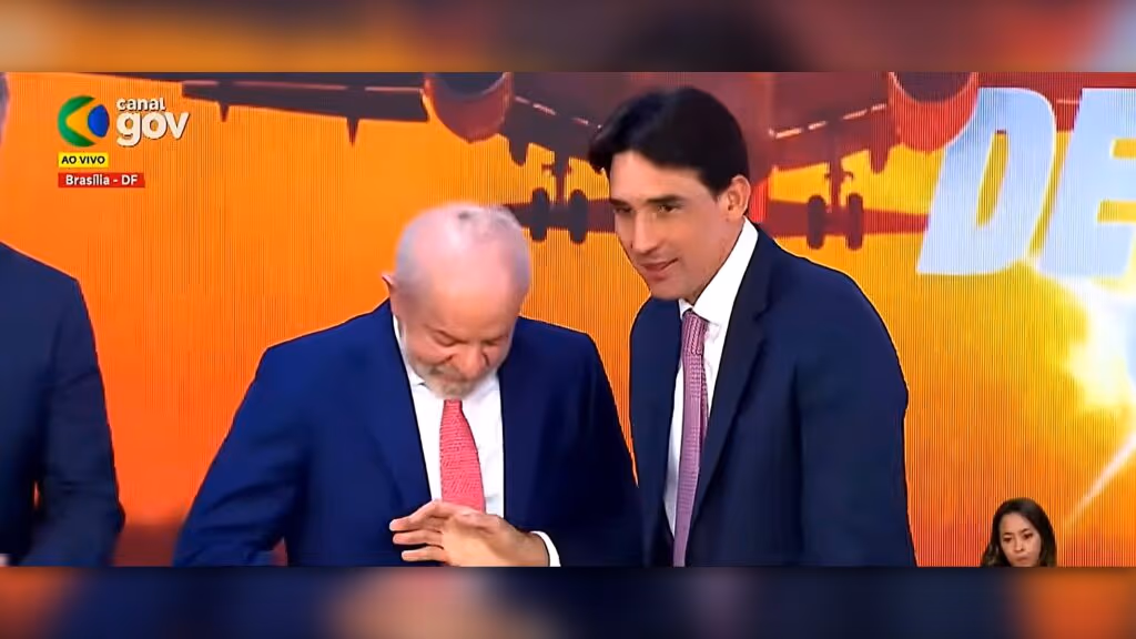 O que é a mancha escura na cabeça de Lula?