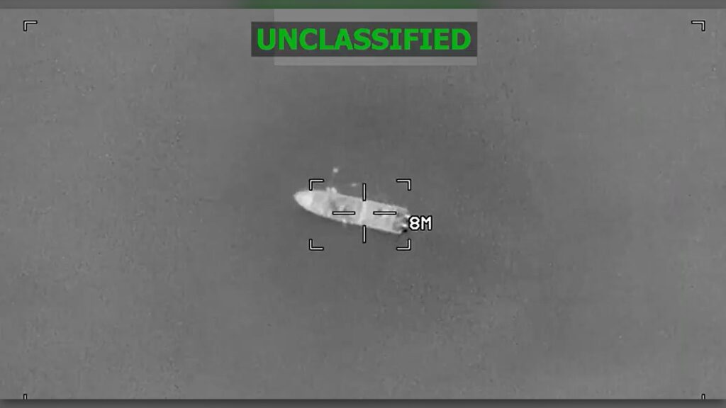 EUA bombardeiam embarcações suspeitas de narcotráfico no Caribe e Pacífico