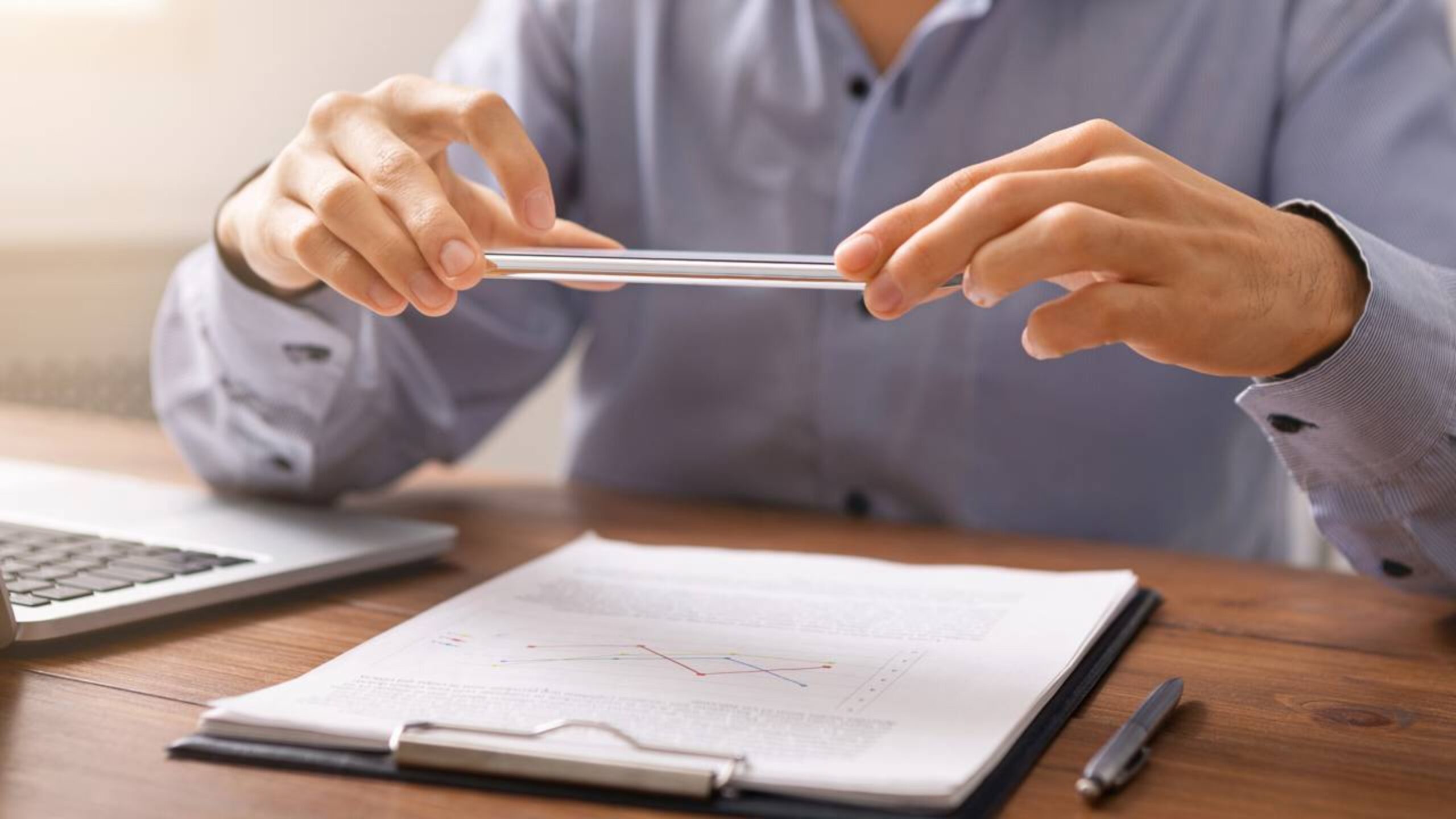 Como digitalizar documentos no celular em 2026 de forma rápida e segura