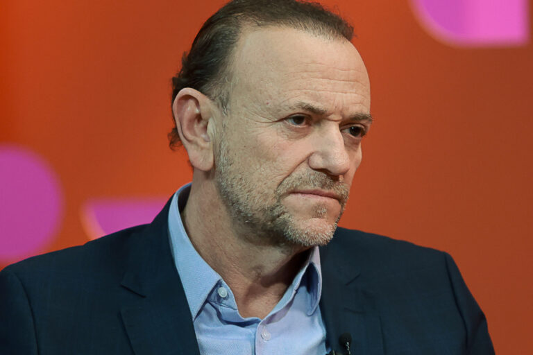 Edinho Silva, o centralizador