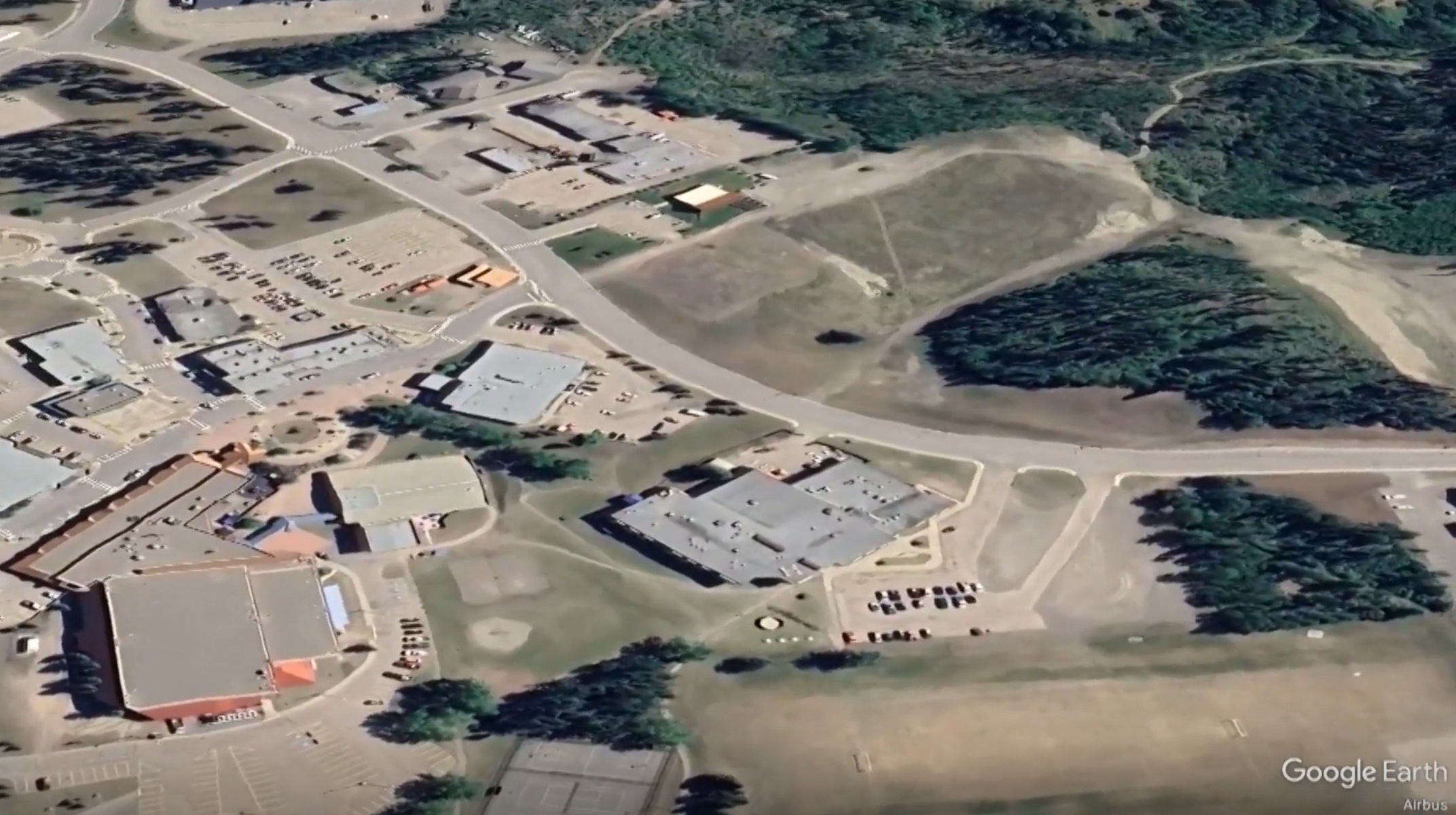 Ataque a tiros deixa 9 mortos no Canadá