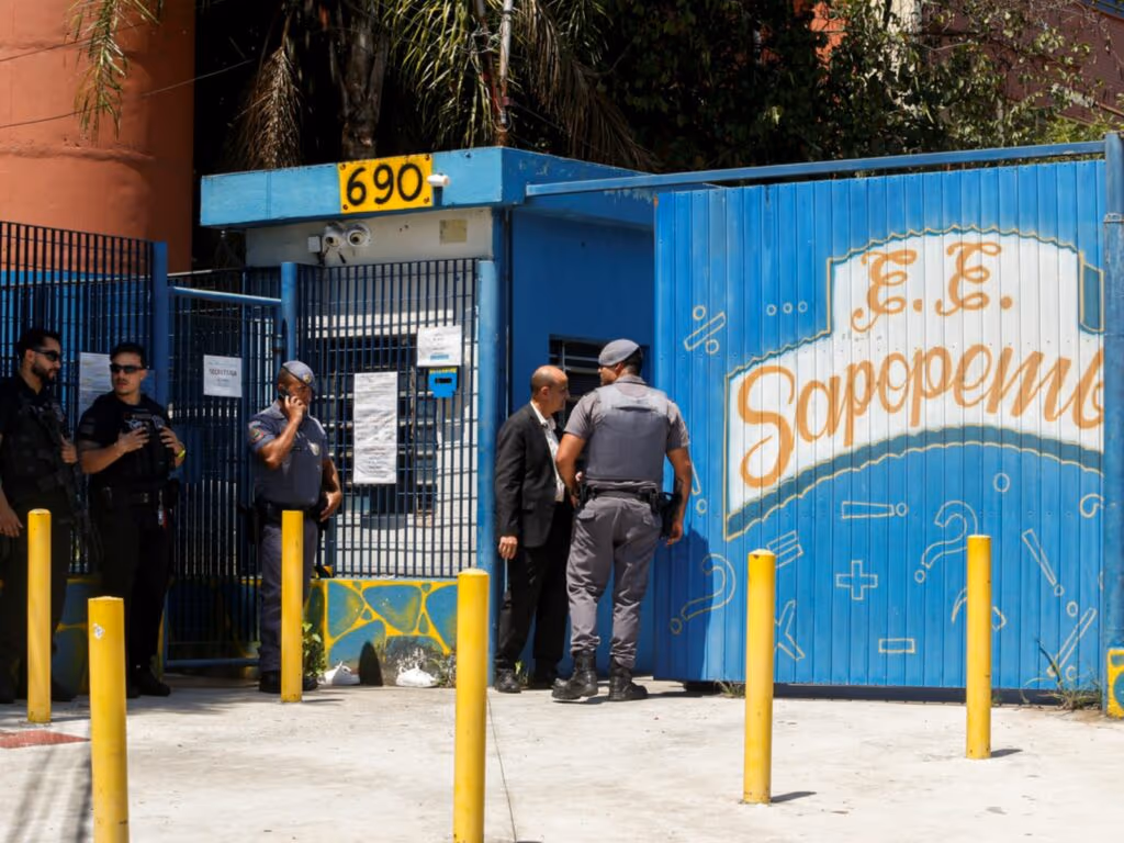 Mentor de massacre em escola de SP vai a julgamento em Portugal