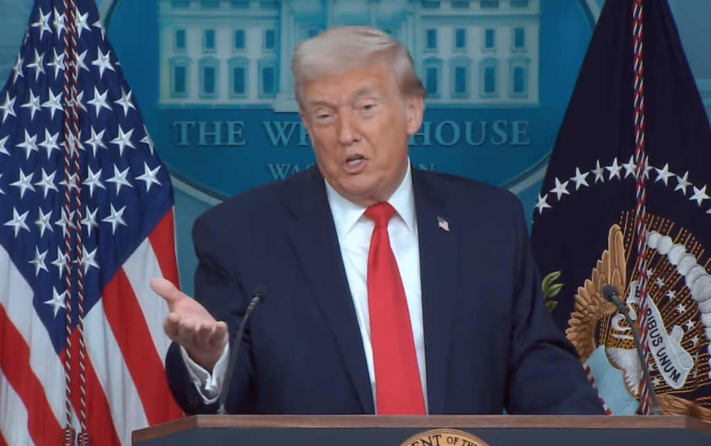 Nova liderança do Irã quer dialogar, diz Trump