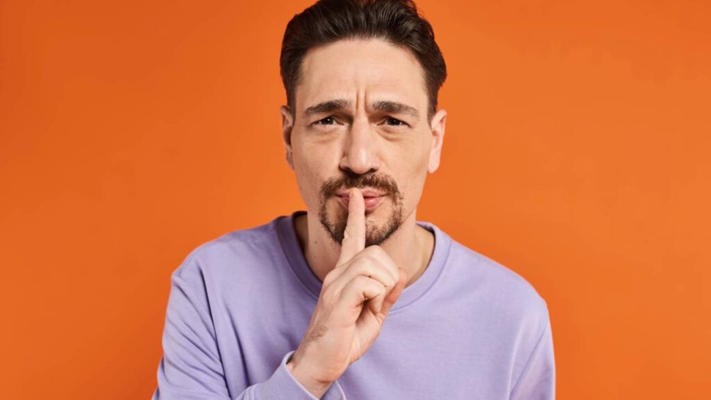 Sempre fique em silêncio nessas situações para evitar problemas desnecessários