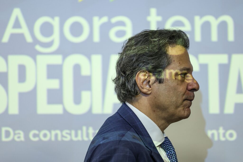 Haddad defende investigação completa da PF no caso Master
