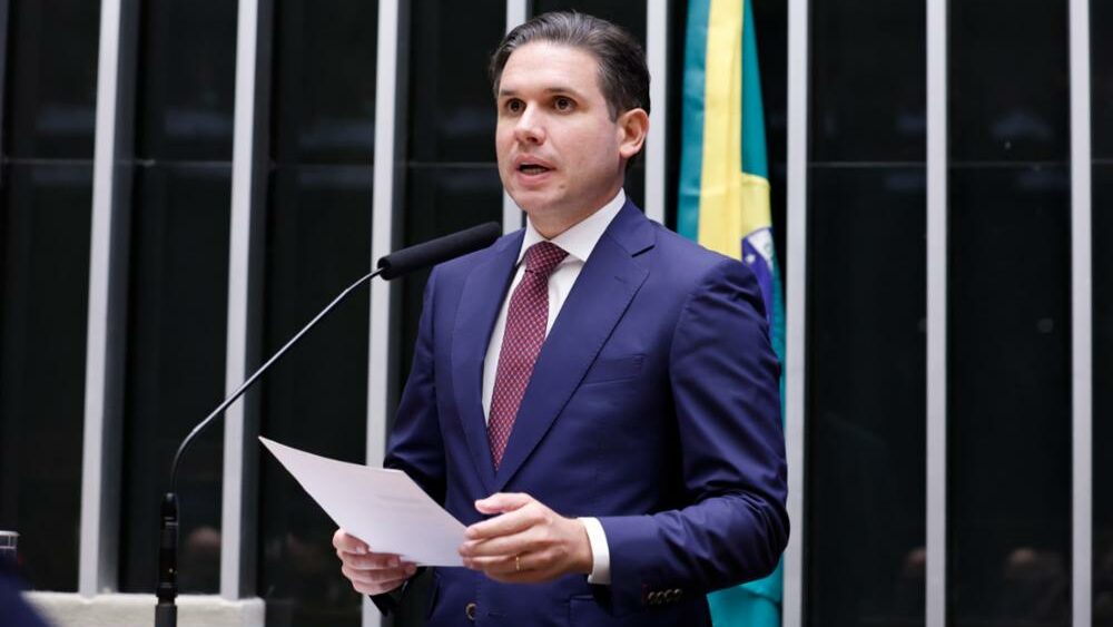 Congresso fará “valer a prerrogativa” de destinar emendas, diz Motta