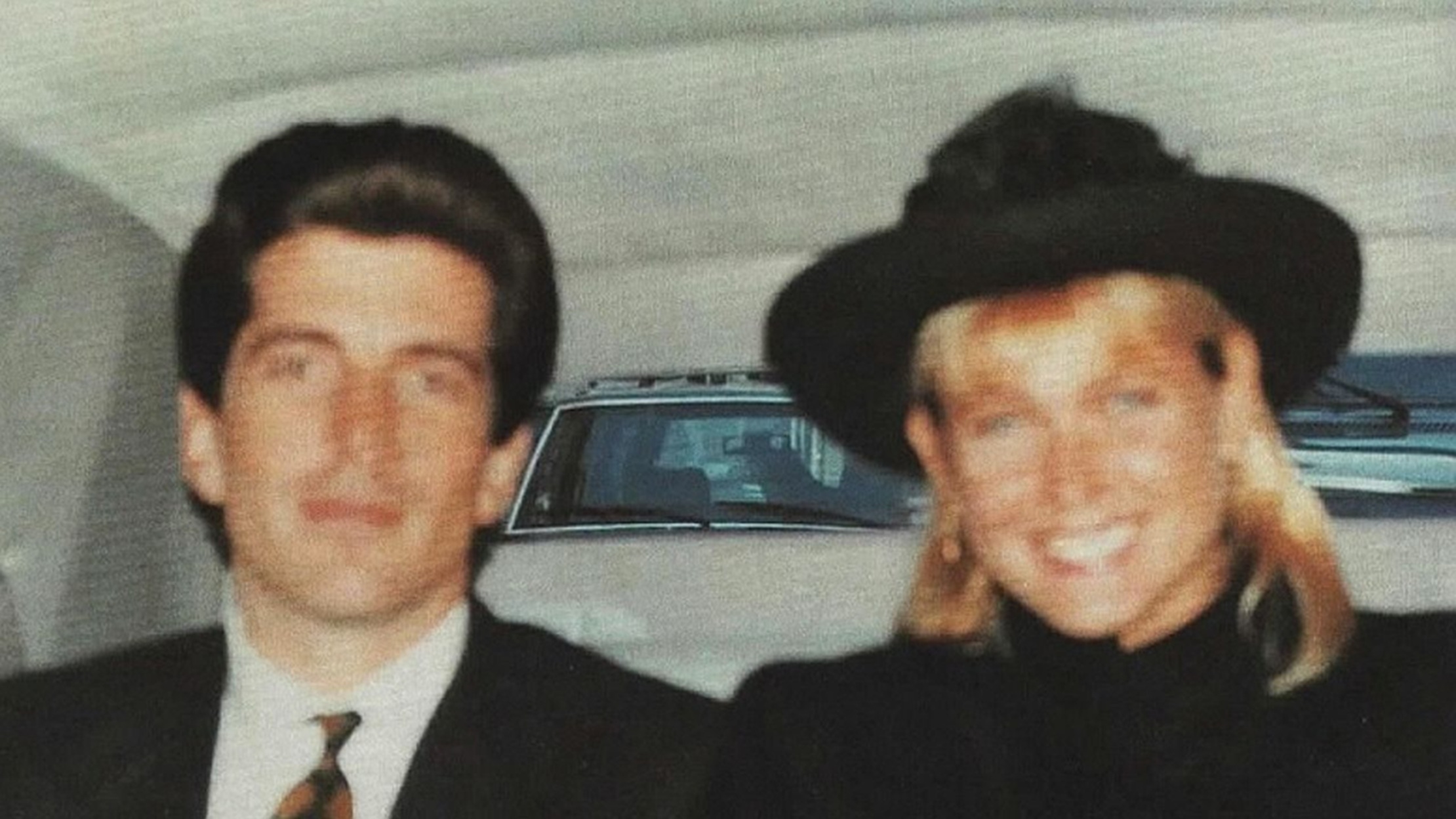 John Kennedy Jr. viveu romance com Xuxa Meneghel