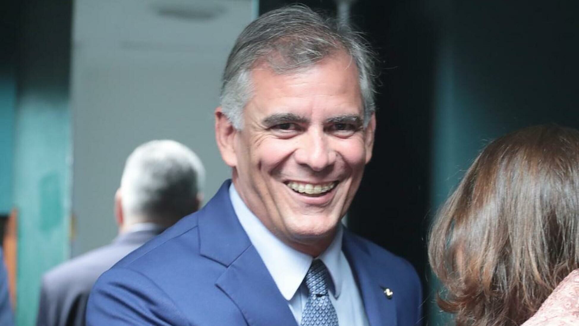 Leur Lomanto Jr. assume comando da CCJ da Câmara