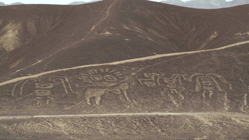 Quem fez as linhas de Nazca e por que esse povo criou desenhos tão impressionantes