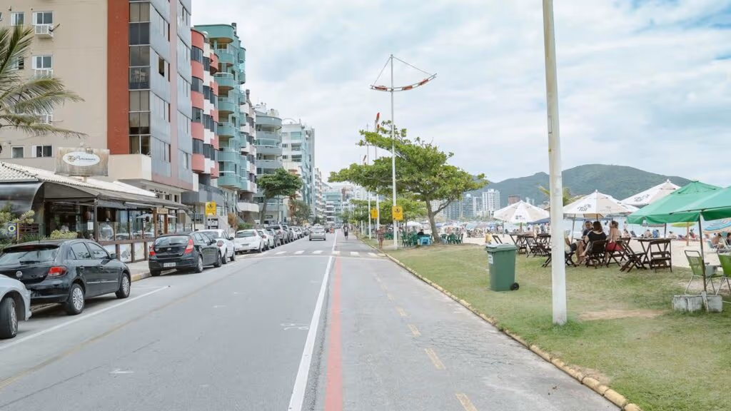 14 km de praias e o 2º metro quadrado mais caro do Brasil: a cidade catarinense que cresceu quase 66%